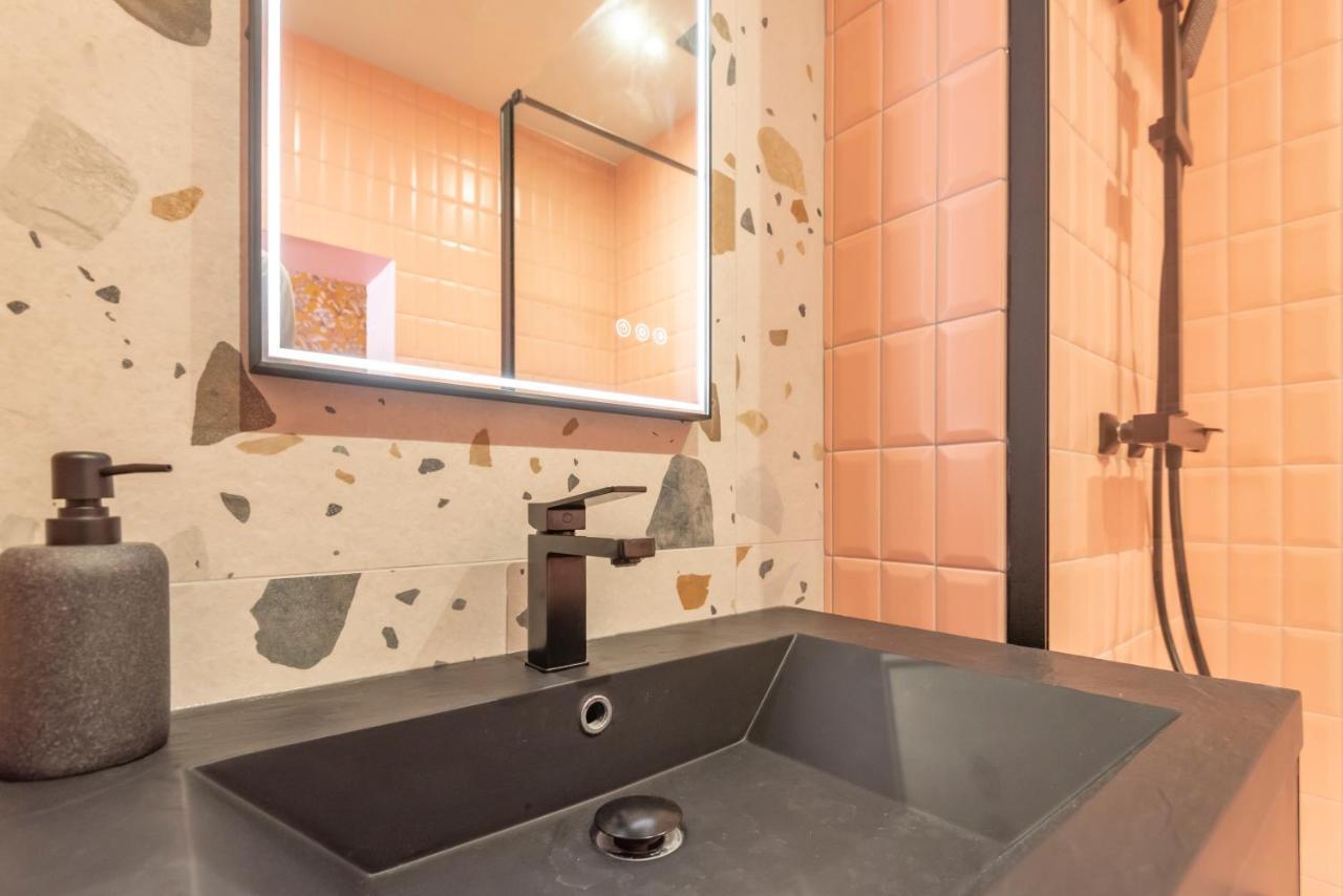 Le Vintage . Centre-Ville Macon . Atypique . Proche Gare . Wifi . Climatisation . Confortable . المظهر الخارجي الصورة