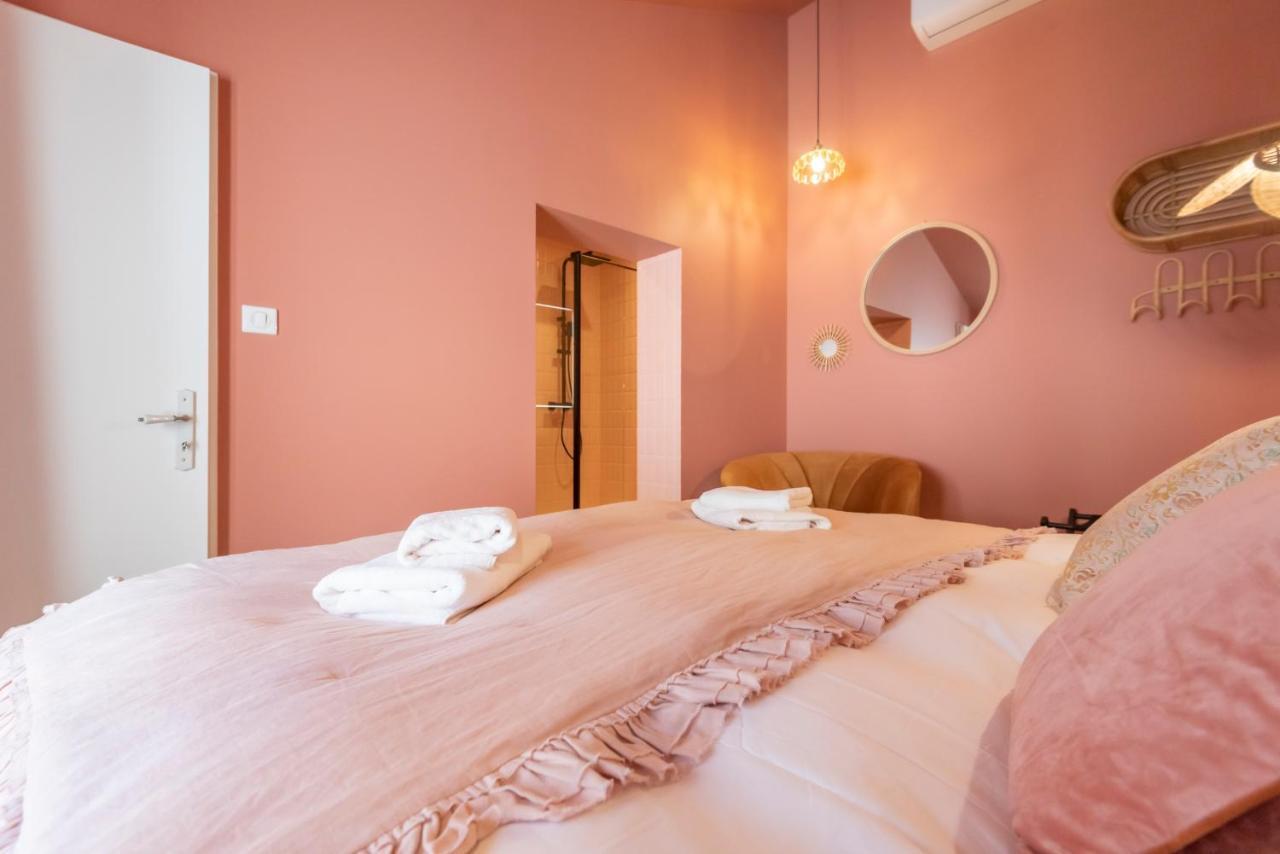 Le Vintage . Centre-Ville Macon . Atypique . Proche Gare . Wifi . Climatisation . Confortable . المظهر الخارجي الصورة