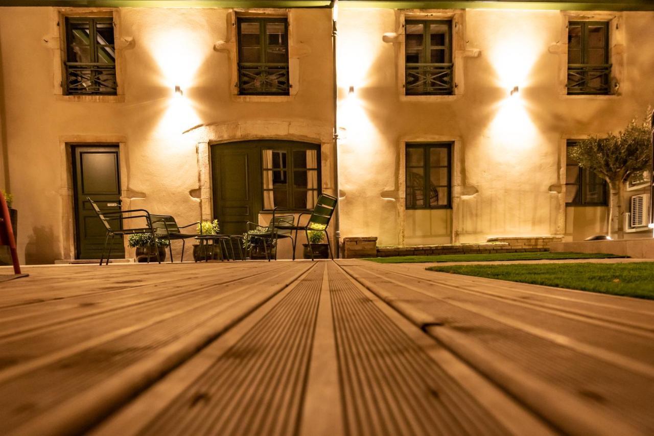 Le Vintage . Centre-Ville Macon . Atypique . Proche Gare . Wifi . Climatisation . Confortable . المظهر الخارجي الصورة